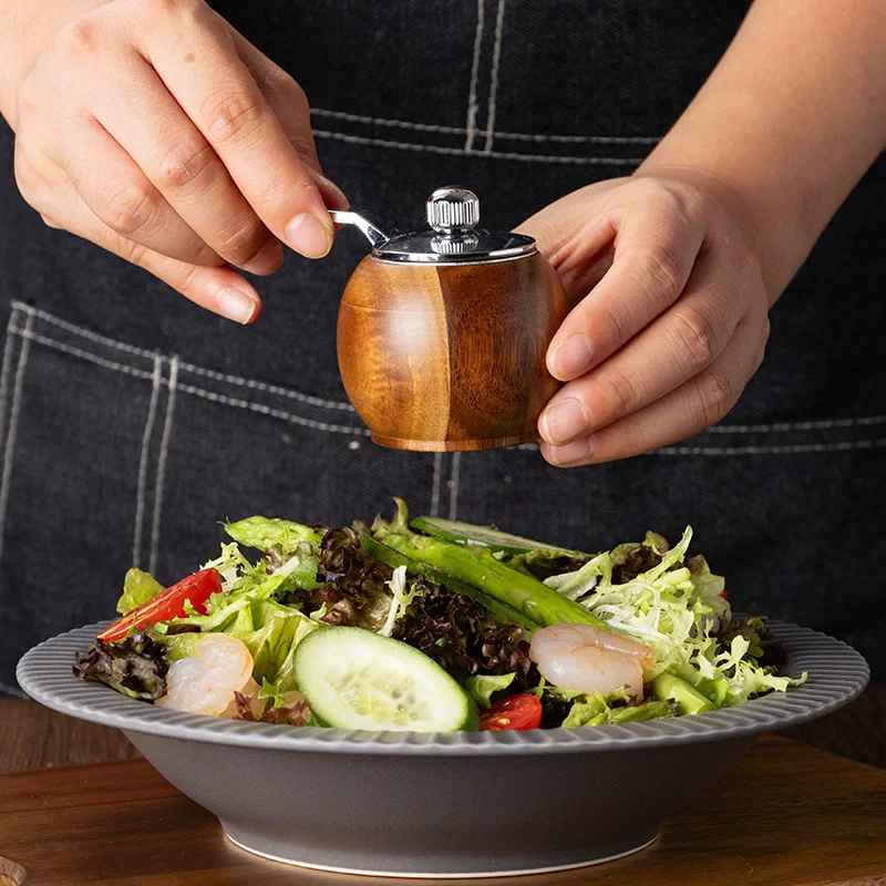 3.15-inch mini wooden grinder for pepper and sea salt