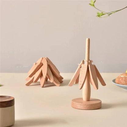 Wooden coaster set as a stylish dining table ornament